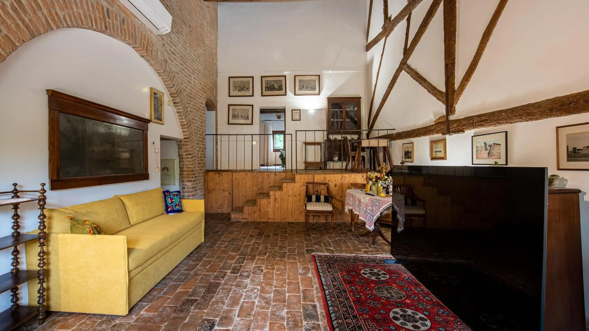 Villa Country Mansion 8500Squarefeet San Pietro Viminario
