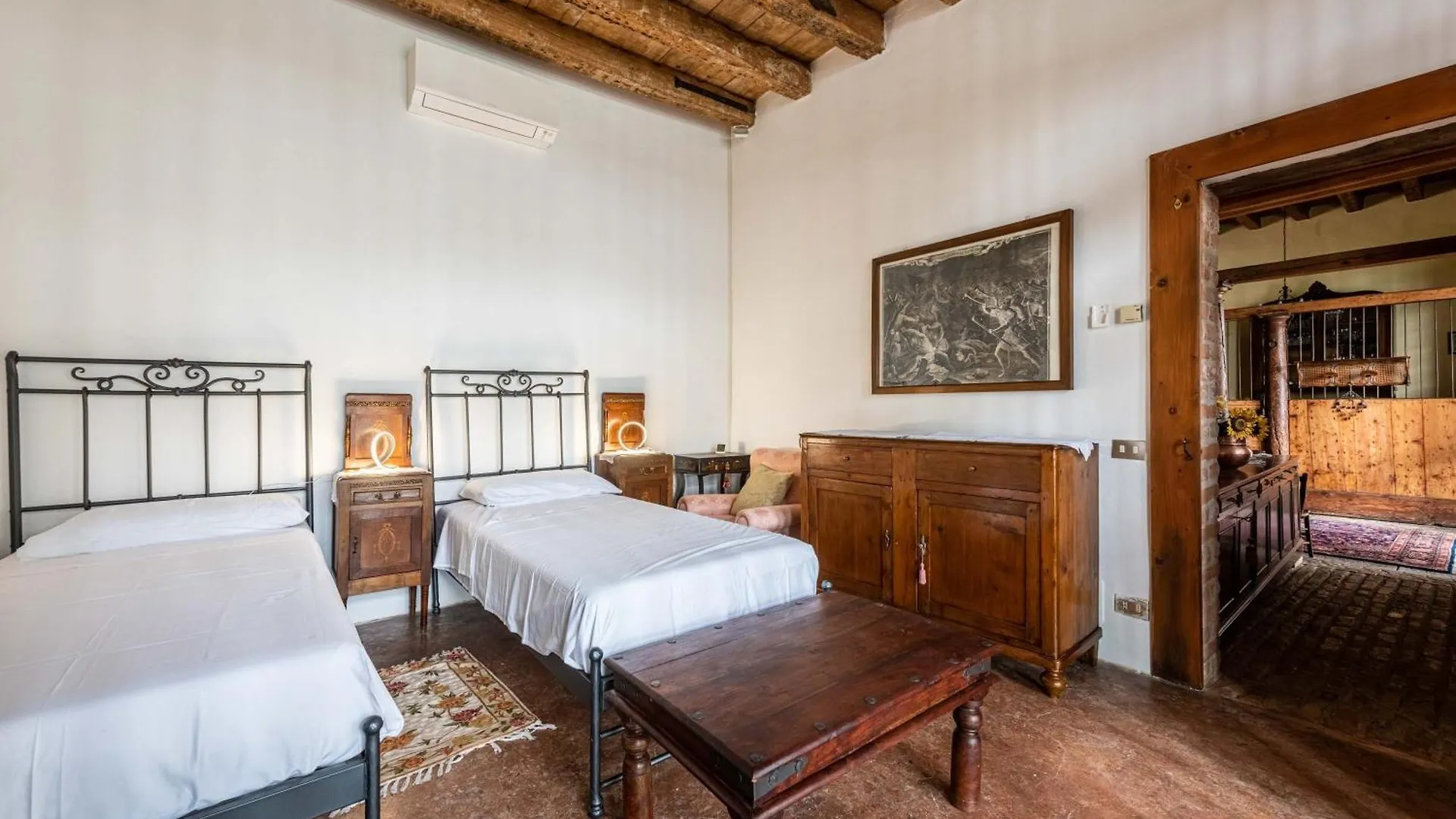 Villa Country Mansion 8500Squarefeet San Pietro Viminario